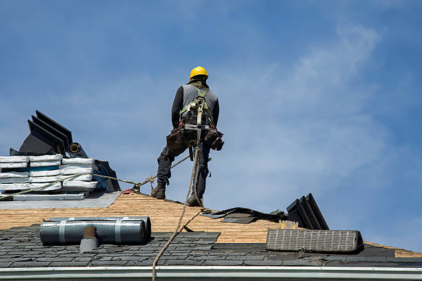 Professional Gutter Installation technician working in De Beque, CO